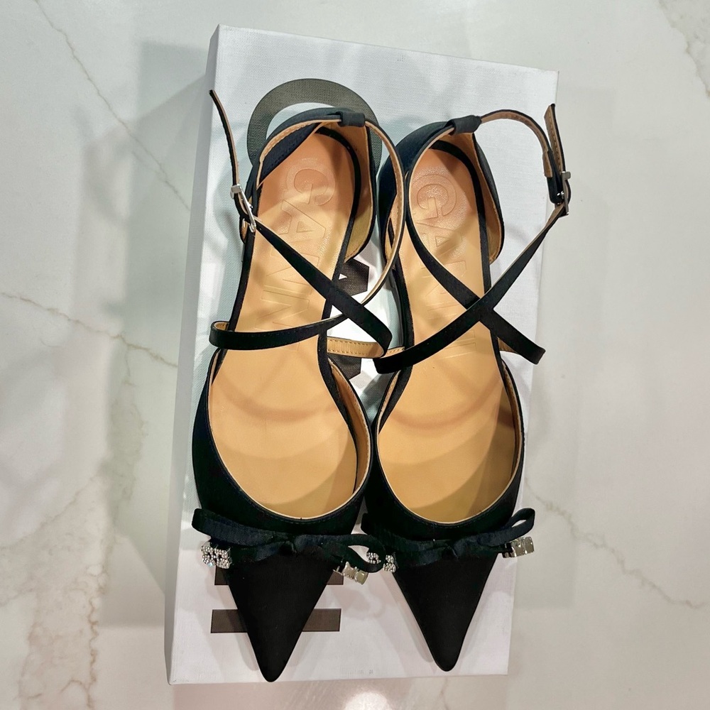 Ganni Black Satin Butterfly Bow Point Toe Ballet Flat Shoes Size 37 - Picture 2 of 5